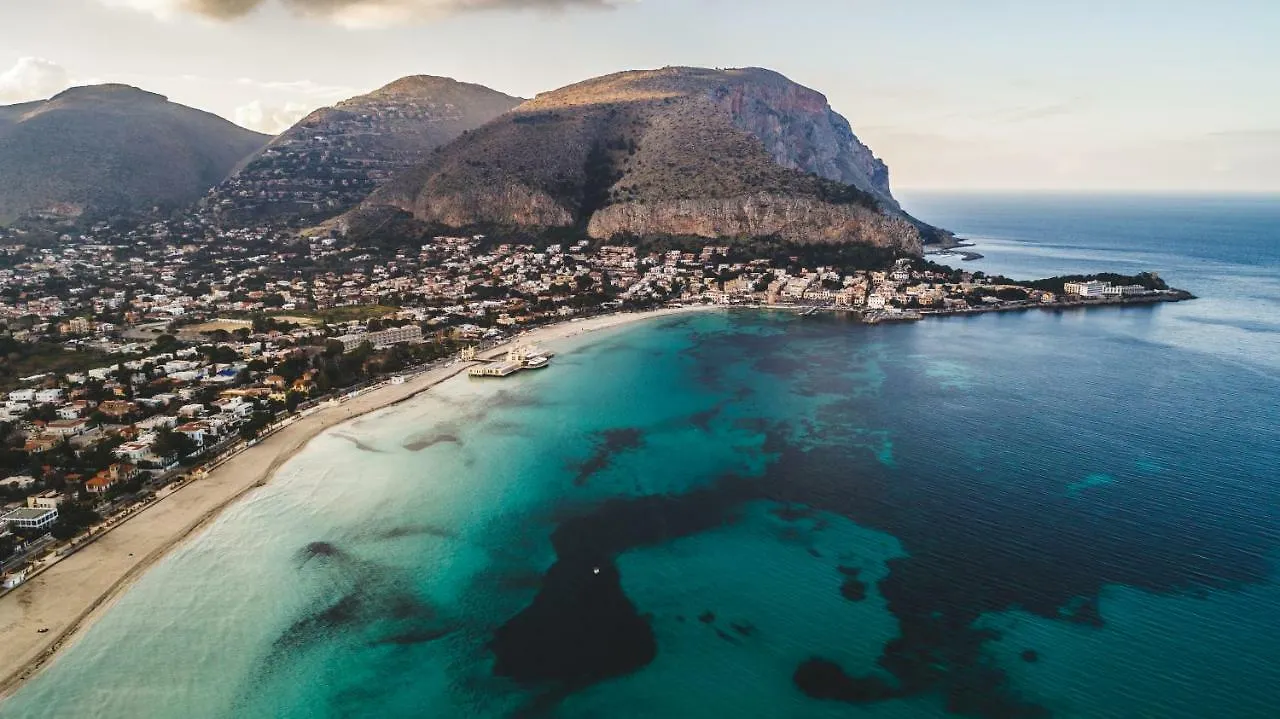 Holiday home Luminhouse Mondello Zibibbo Villa